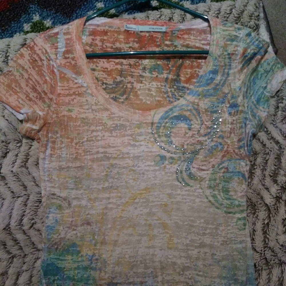 Maurices top